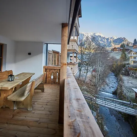 The Peak Hochkoenig Aparthotel 4*