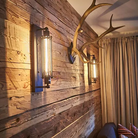 The Peak Hochkoenig Aparthotel 4*