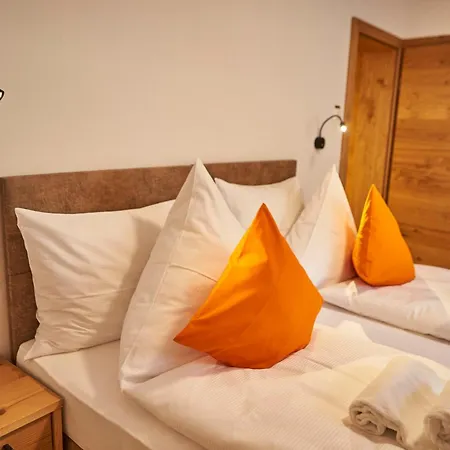 Aparthotel The Peak Hochkoenig 4*