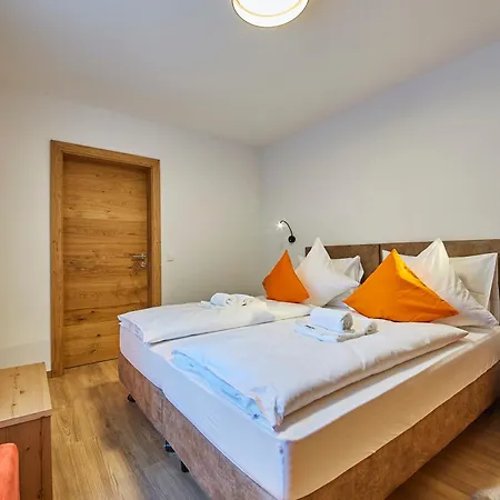 Aparthotel The Peak Hochkoenig 4*